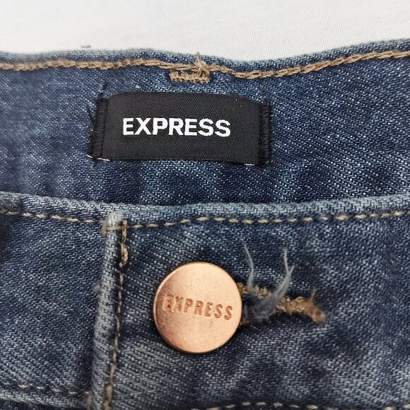 EXPRESS Distressed Wide Leg High Rise Jeans Ripped Frayed Hem Blue Sz 8 Long NWT - Picture 4 of 10